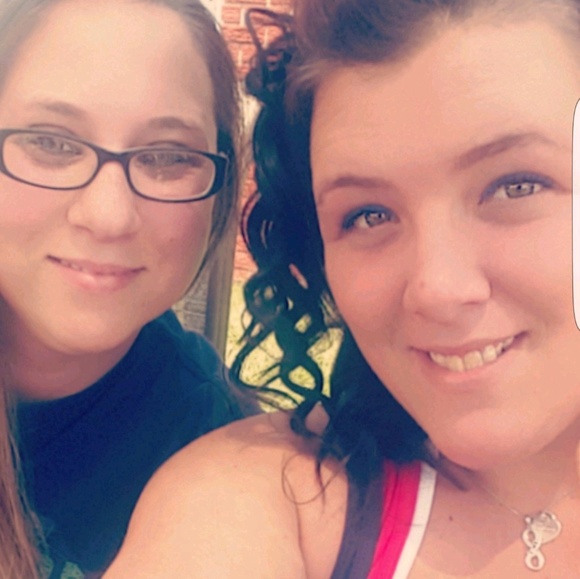 Meet your Posher, Dana - Picture 1 of 1